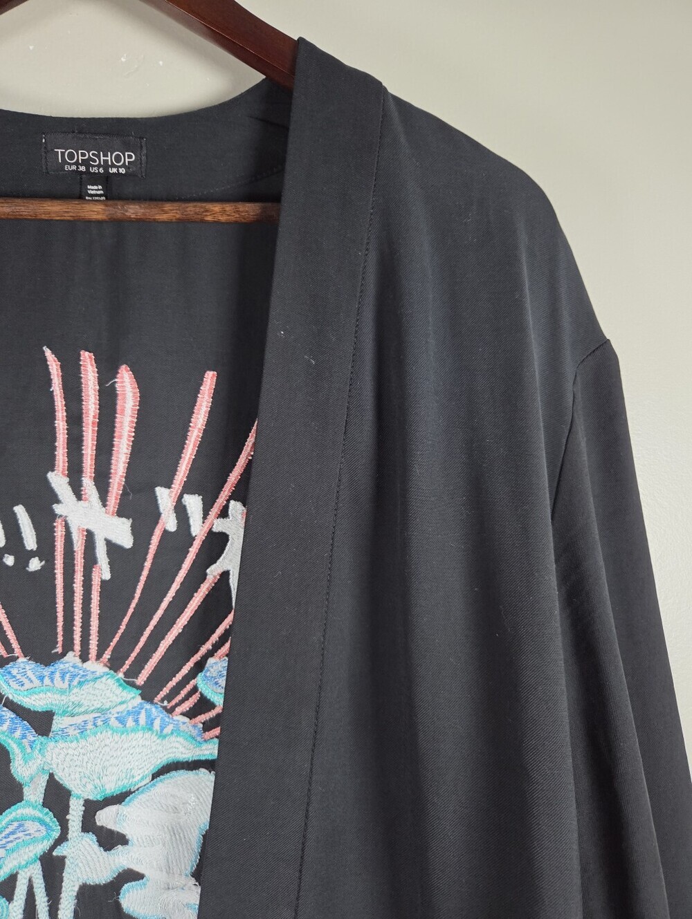 Topshop Embroidered Kimono Jacket Black Asian Graphic Back Print Size US 6 Boho - Picture 16 of 16
